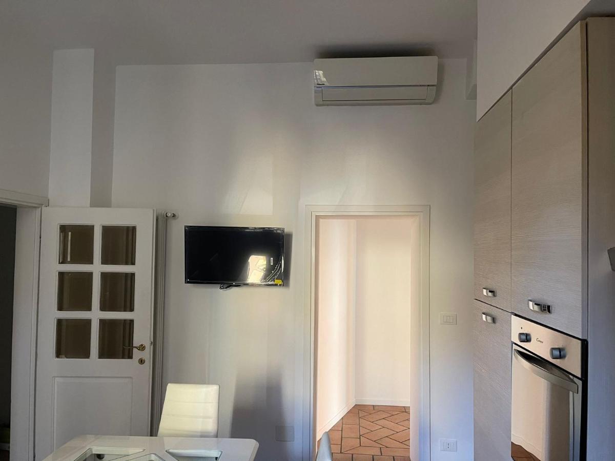 45 - Tourist House Bologna Oberdan - Self Check-Inアパートメント エクステリア 写真