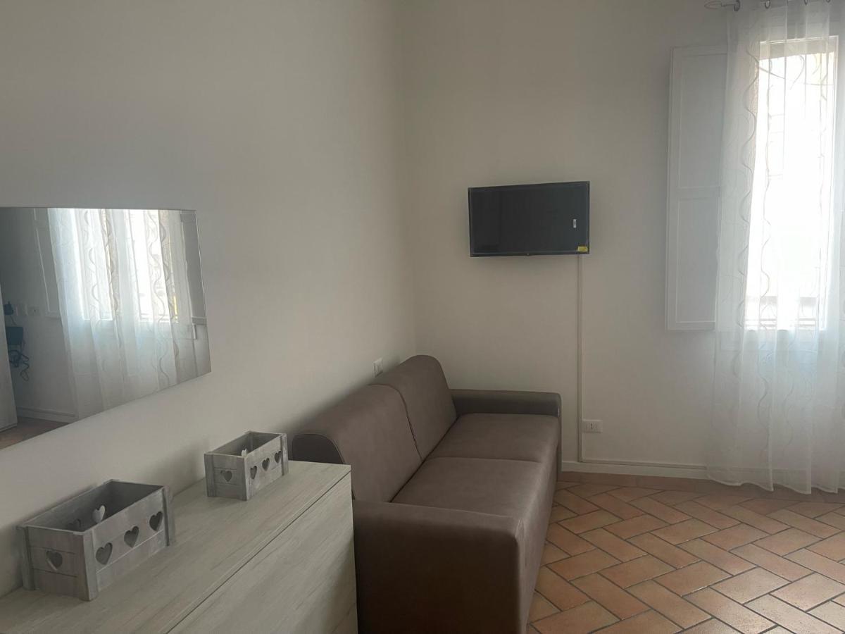 45 - Tourist House Bologna Oberdan - Self Check-Inアパートメント エクステリア 写真